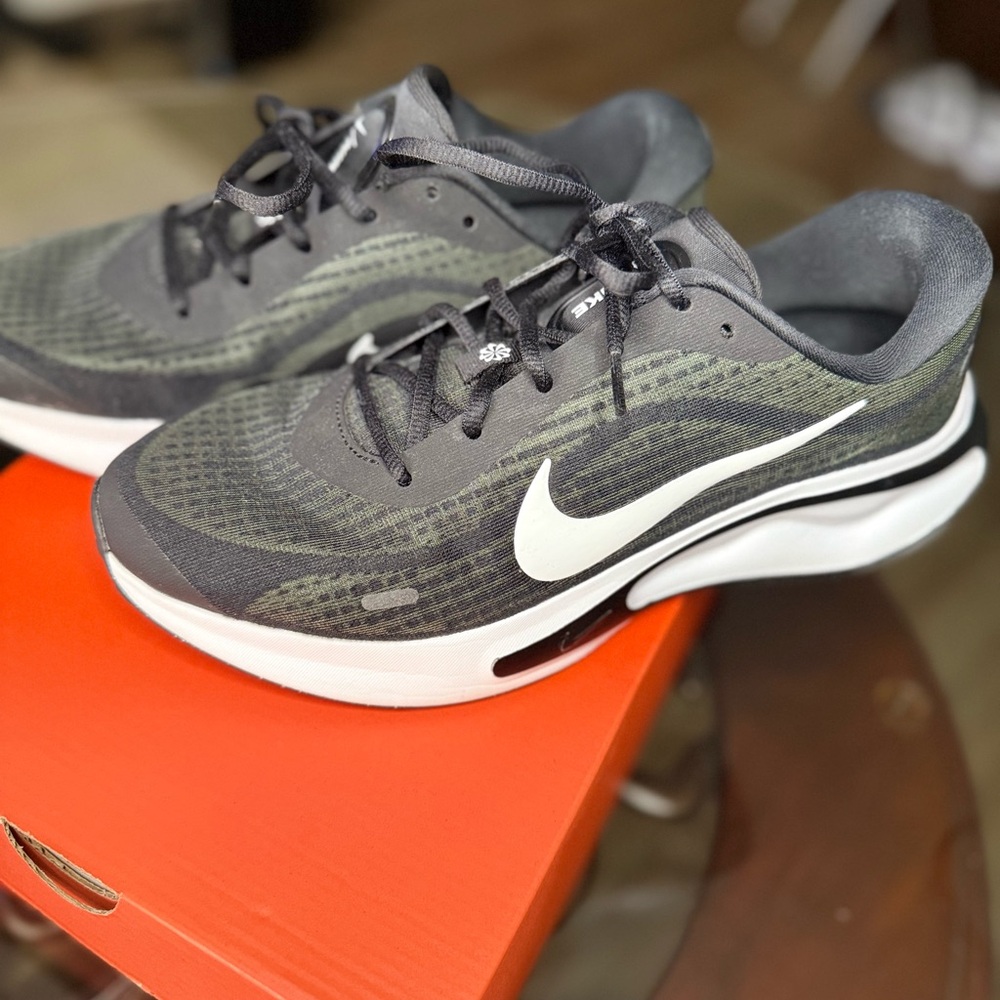 Nike Gray and White Running Shoes